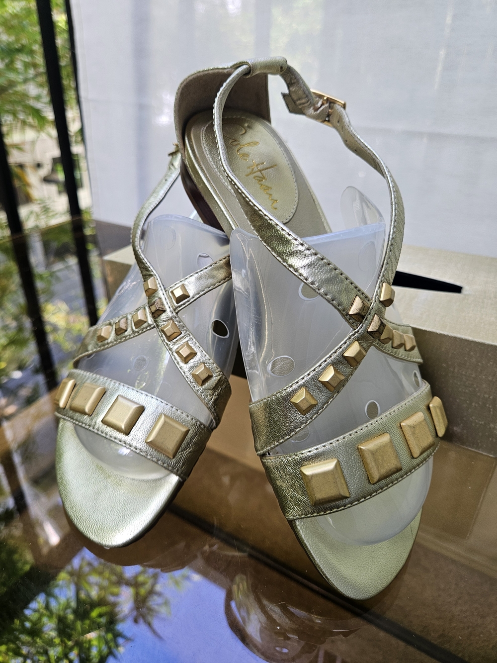Cole Haan Gold Metallic Studded Flat Sandals Strap Ankle Shoes Sz 6 B